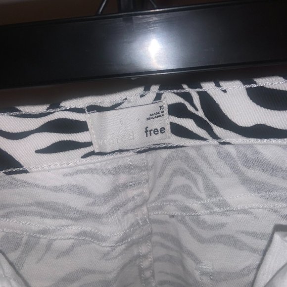 WILFRED FREE zebra print jean skirt - Picture 2 of 2
